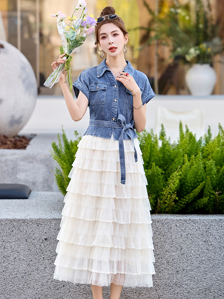 Váy liền denim tay ngắn thắt eo tôn dáng mới mùa hè 2025 YH2666 — Màu như hình