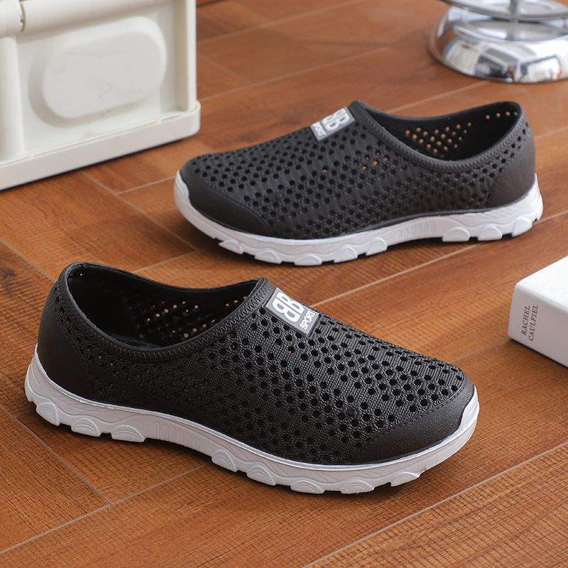 2025 New Style Summer Breathable Thick-Soled Clogs with a Stepping-On-Clouds Feel, Non-Slip, Wear-Resistant, Soft-Soled Work Shoes, Closed-Toe Sandals for Men 2025 New Style Summer Breathable Thick-Soled Clogs with a Stepping-On-Clouds Feel, Non-Slip, Wear-Resistant, Soft-Soled Work Shoes, Closed-Toe Sandals for Men