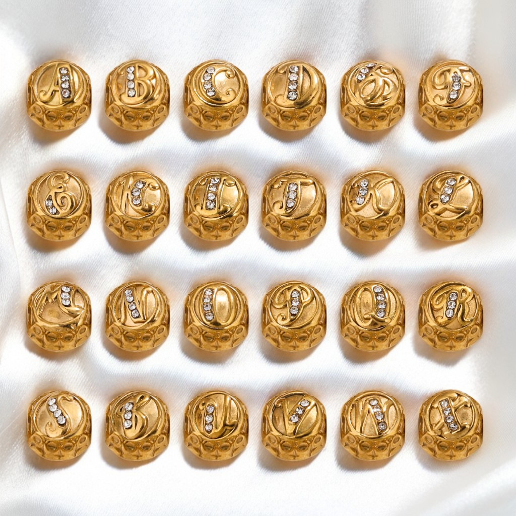 Acero inoxidable con diamantes 26 letras inglesas gran agujero cuentas DIY pulsera cuentas accesorios joyería a través de cuentas