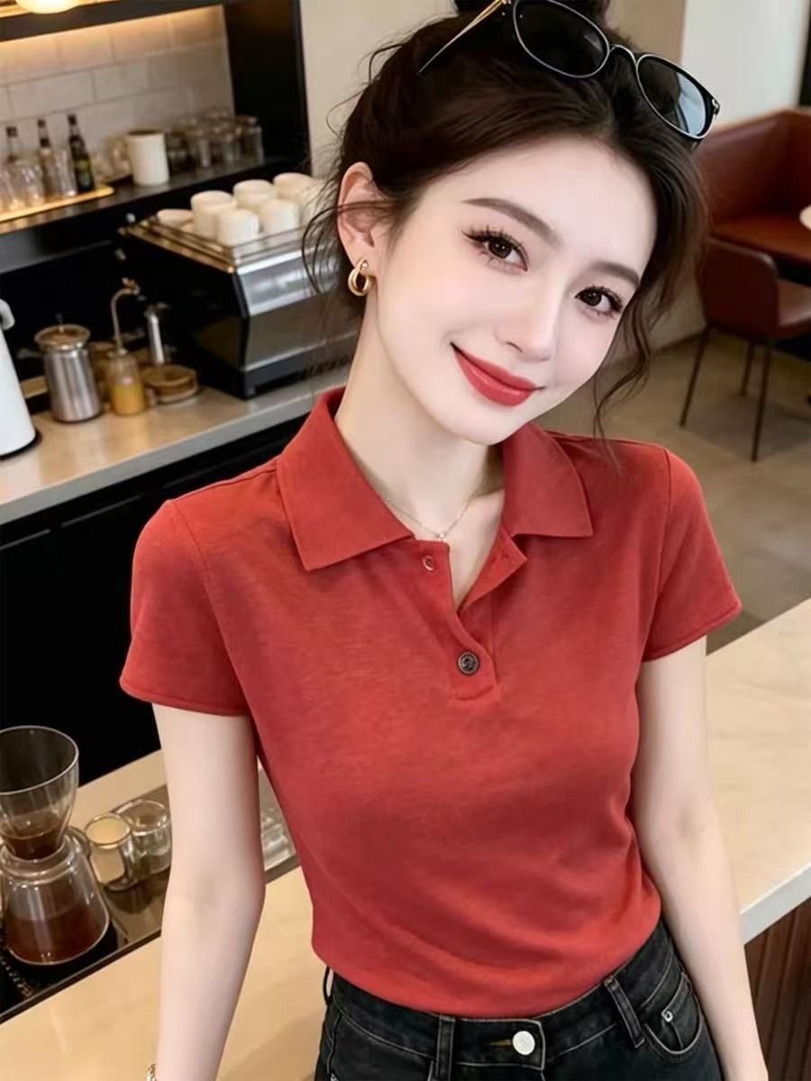 Áo thun ngắn tay nữ cổ polo dáng ôm, kiểu Hàn Quốc — màu đỏ