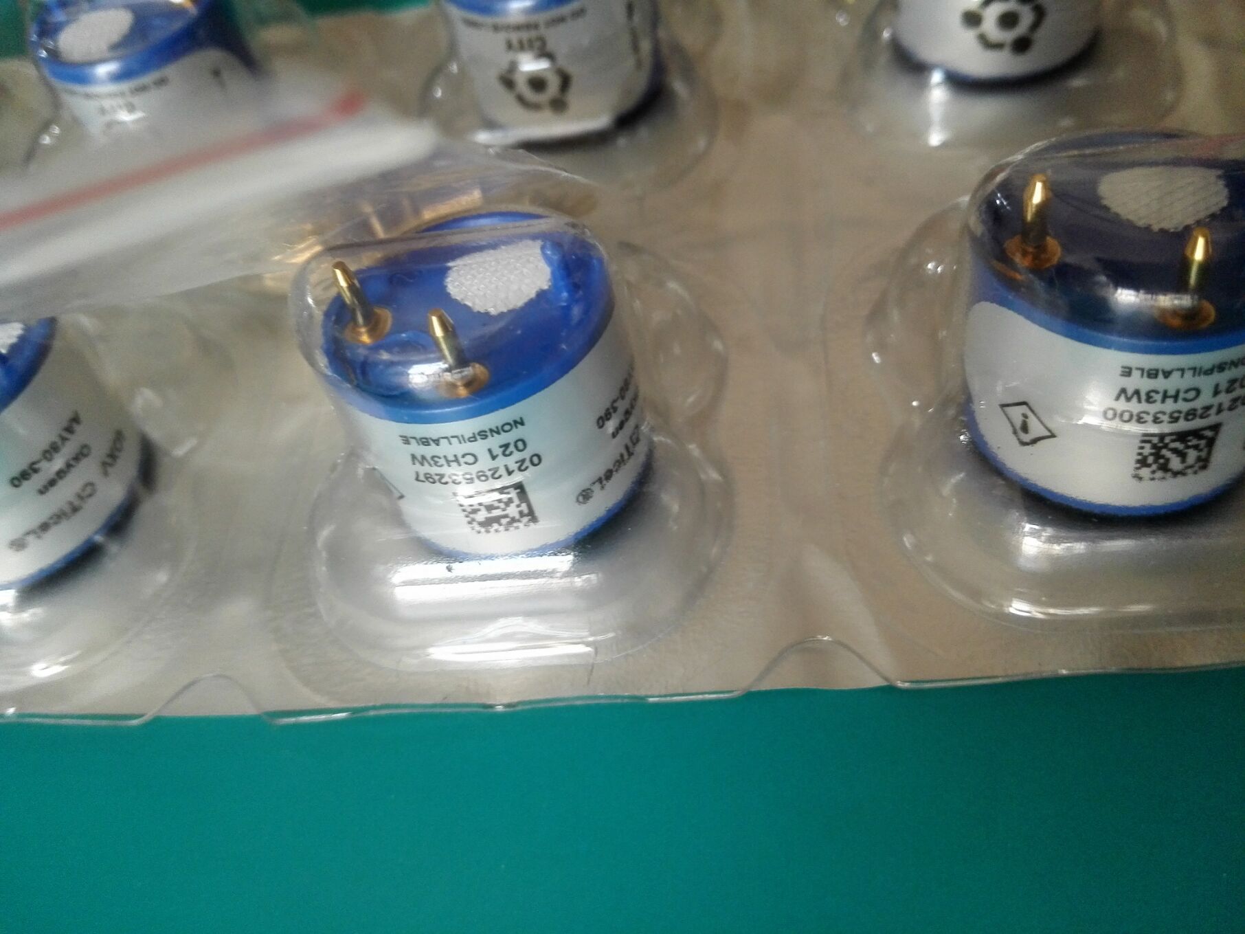 英国CITY 氧气传感器4OXV 4OX-V 40XV AAY80-390氧探头O2氧电池