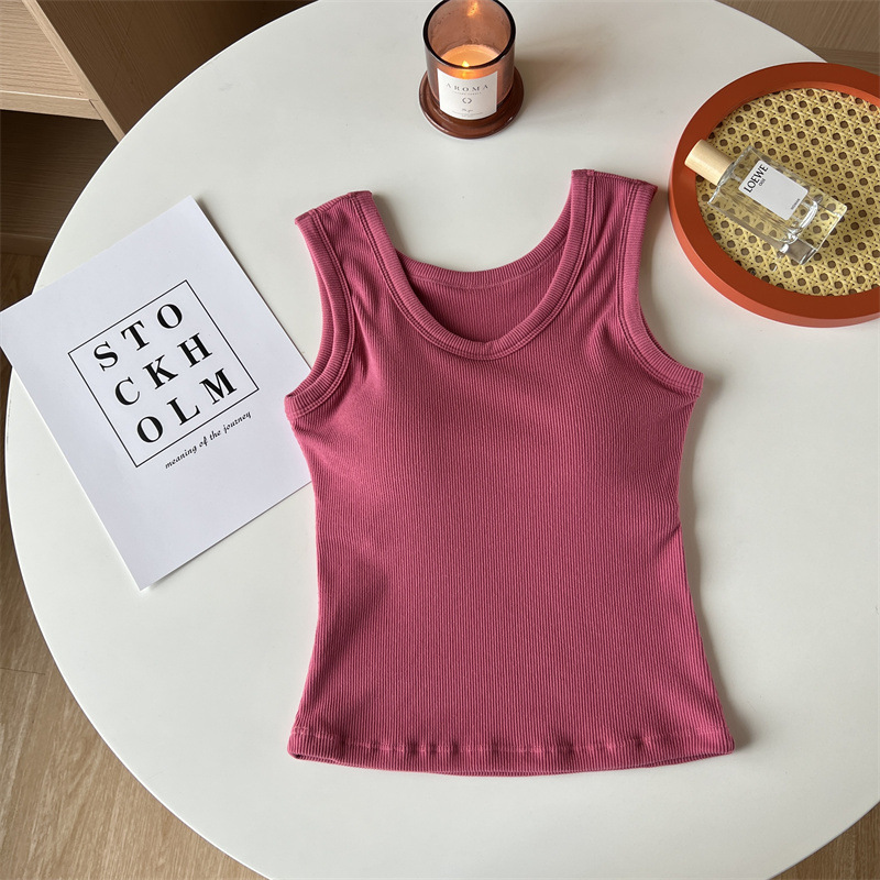 Роза красная