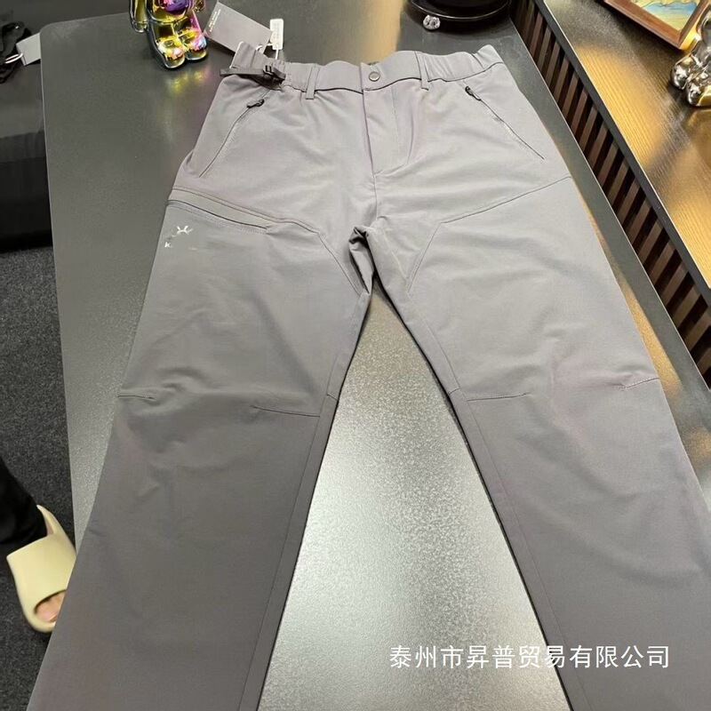 Three Tags Complete, Embroidered Little Sun Design, New Spring Season Men's High-Waisted Outdoor Pants, in Stock, Wholesale Available Three Tags Complete, Embroidered Little Sun Design, New Spring Season Men's High-Waisted Outdoor Pants, in Stock, Wholesale Available
