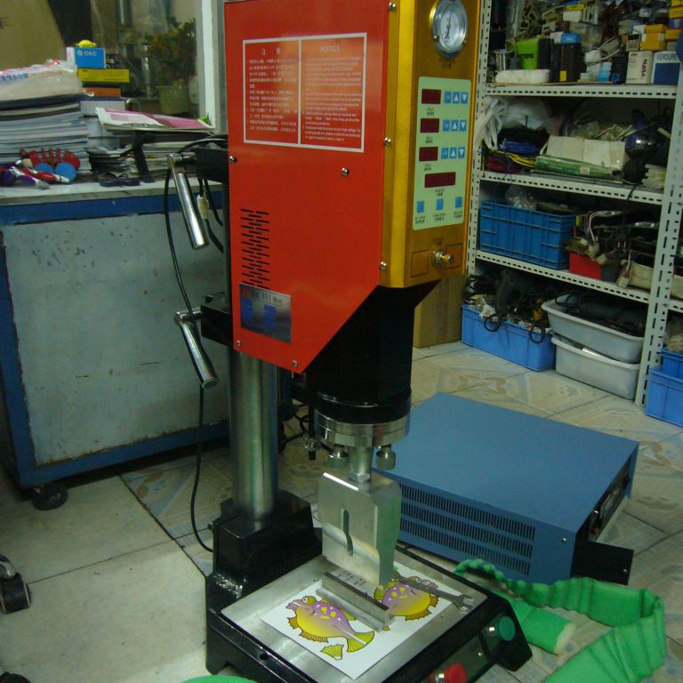 供应超声波焊接机 超声波花边机 超声波塑料焊接机 超声波切断机