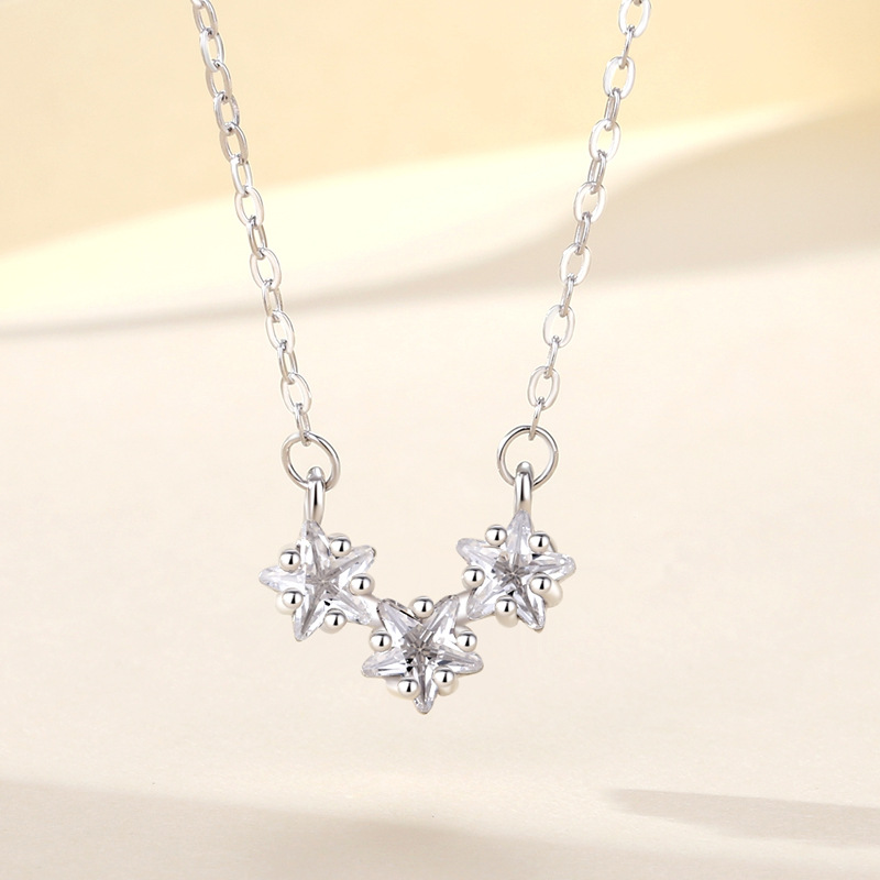 999 accesorios de collar de estrella de cinco puntas de plata de pie