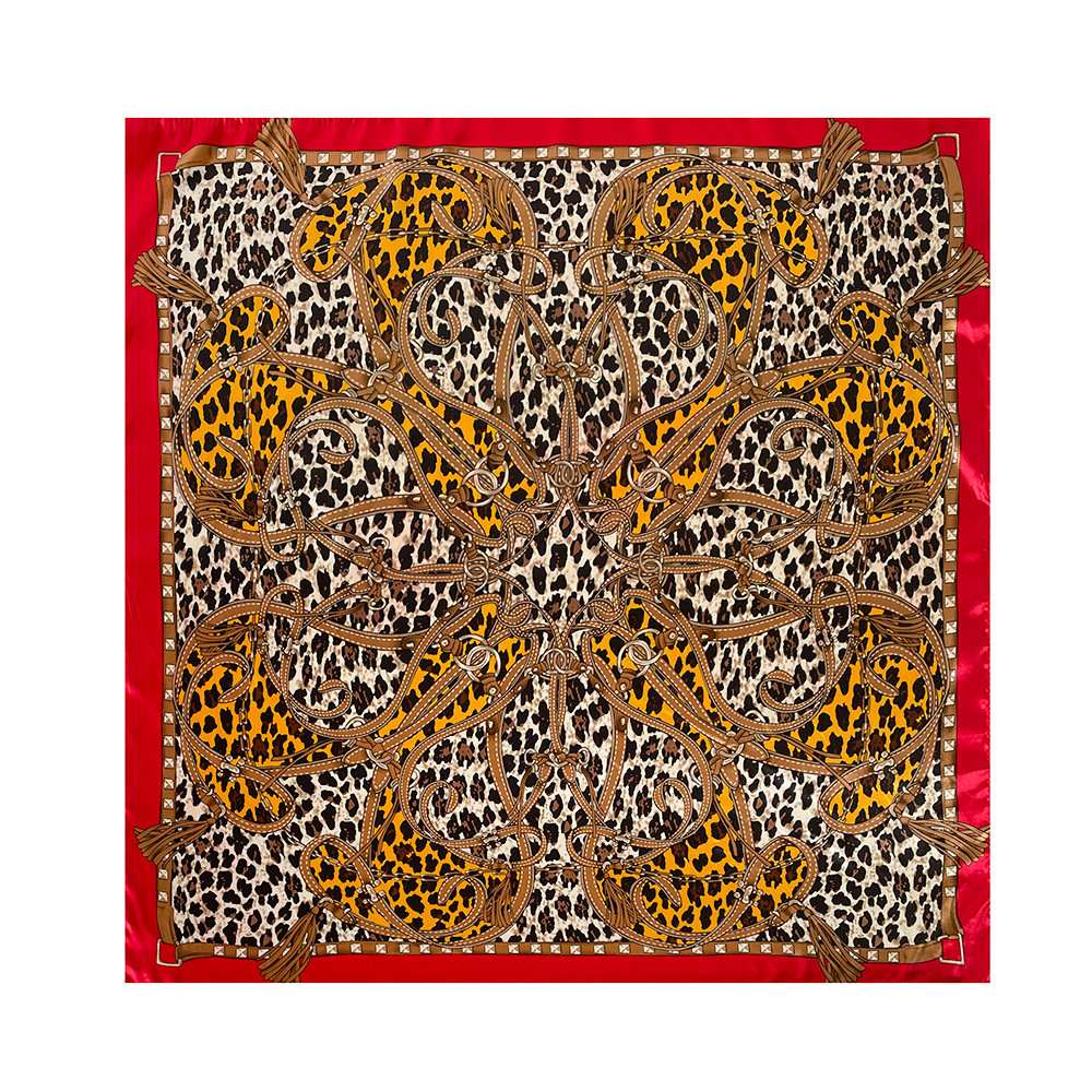 Damen Satin Kopftuch Mit Leopardenmuster Im Quadratischen Design_voghion.com