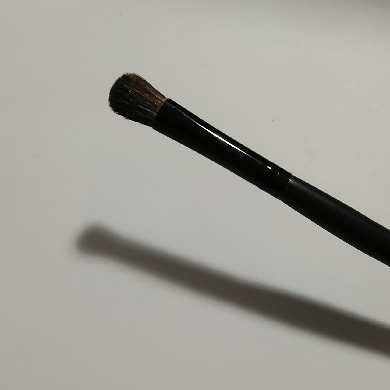 厂家直供 新款化妆刷单支眼影刷便携式赠品美容马毛刷