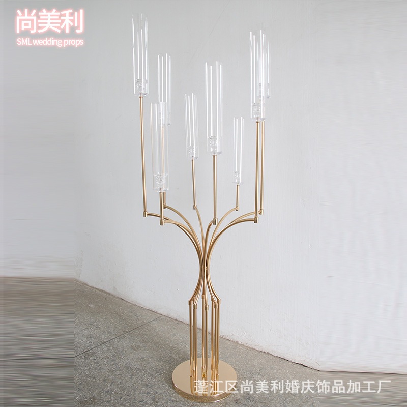 Decoración de candelabro de galvanoplastia de hierro forjado decoración hueca de boda hotel al aire libre decoración de escenario de flores de mesa de boda