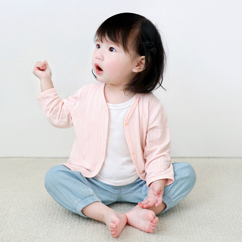 Ropa de protección solar para bebés Ropa de verano para niños Tops finos con aire acondicionado Chaquetas de punto para niños y niñas para salir Chaquetas para bebés
