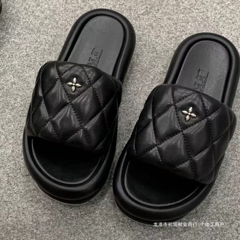 Smfk Cross Flower Buckle Slippers for Women, Outdoor Wear, 2025 Summer Thick-Soled Height-Increasing Slide Sandals, Women's Beach Sandals Smfk Cross Flower Buckle Slippers for Women, Outdoor Wear, 2025 Summer Thick-Soled Height-Increasing Slide Sandals, Women's Beach Sandals