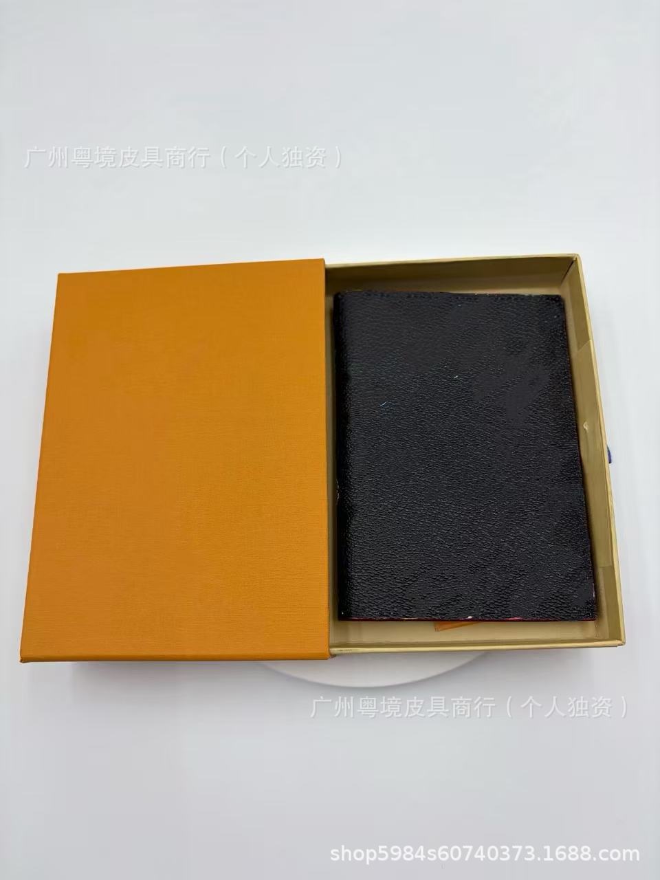 Reisepass-Tasche Vintage Monogram Mehrfach-Kartenfächer