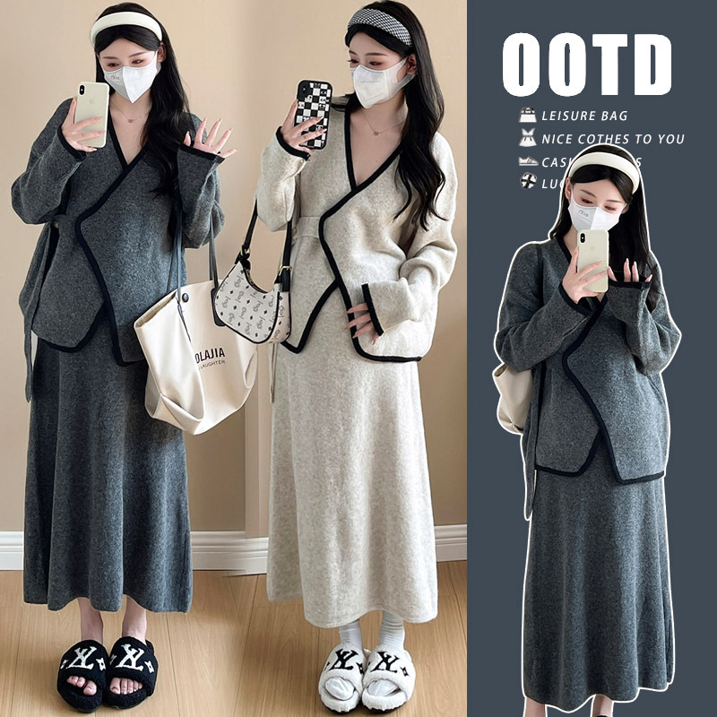 2024 maternity clothing autumn and winter new V-neck lace-up knitted sweater cardigan coat skirt two-piece set