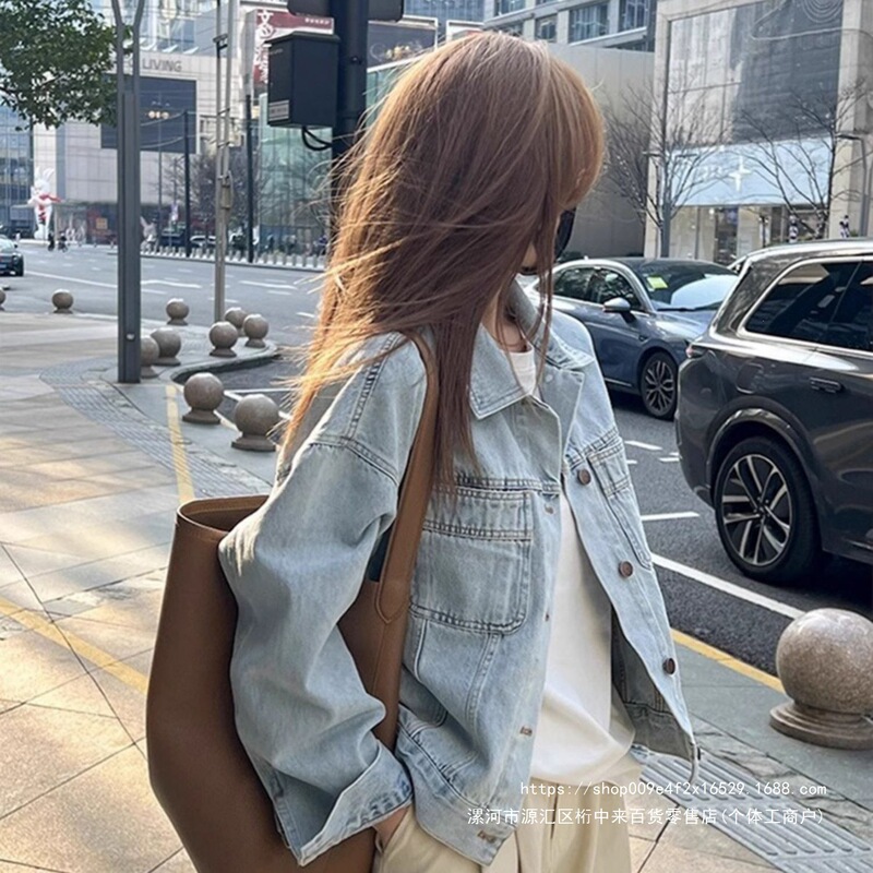 Fashionable and stylish light-colored denim jacket for women, new spring and autumn Korean version, loose-fitting, slimming, short top, shirt-style denim coat Fashionable and stylish light-colored denim jacket for women, new spring and autumn Korean version, loose-fitting, slimming, short top, shirt-style denim coat