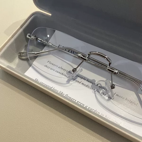 European and American Men's Temperament Abstinence-style Glasses High Cold-feeling Business Borderless Anti-ultraviolet Myopia Frame for Women