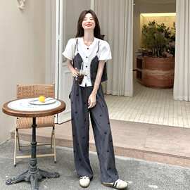 撞色拼接短袖上衣刺绣阔腿裤套装女夏2026韩系休闲巨好看的两件套