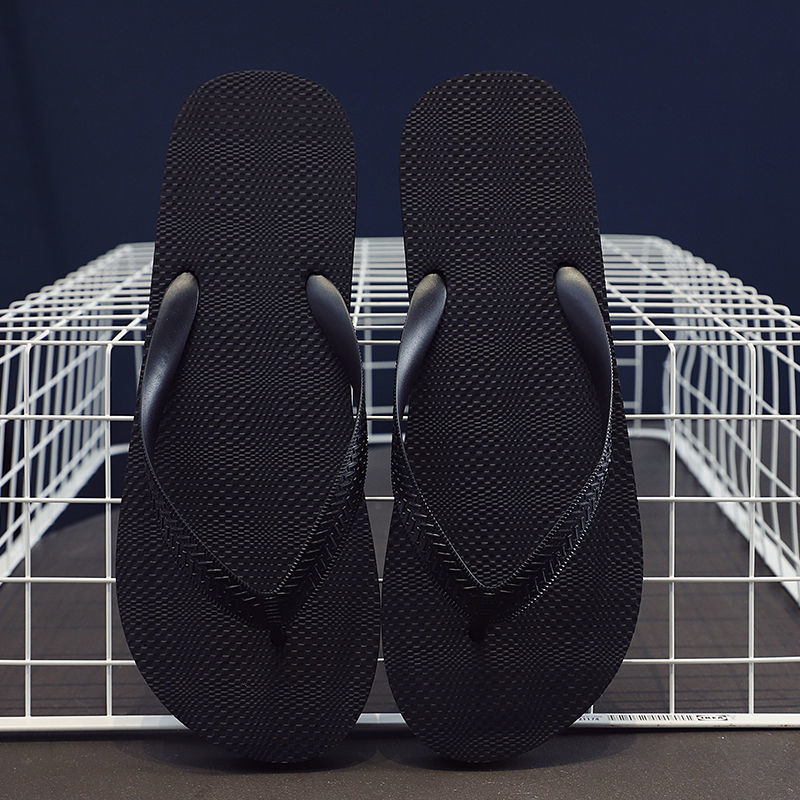 Chanclas de verano de los hombres de moda de suela gruesa antideslizante de suela blanda sandalias de los hombres personalizados resistentes al desgaste zapatos de playa al aire libre de moda