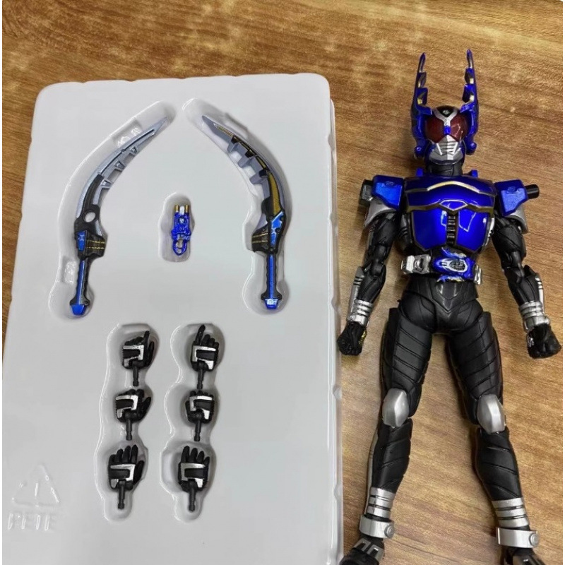 仮面ライダー金属クラスターリンゴンリアルボーンアーマーフィギュア可動玩具人形モデル手作り周辺ドロップシッピング|undefined