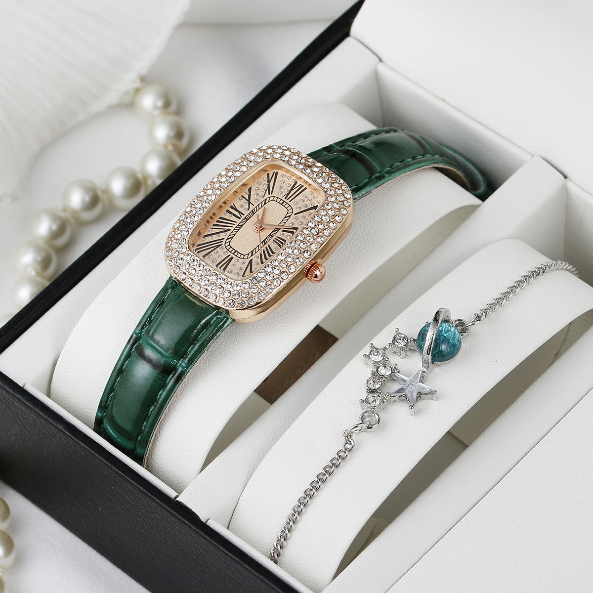 37g Weight Vacation Simple Style Square Heart Shape Buckle Quartz Watch Women's Watches