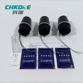 电缆终端;绝缘套管;电缆插拔头