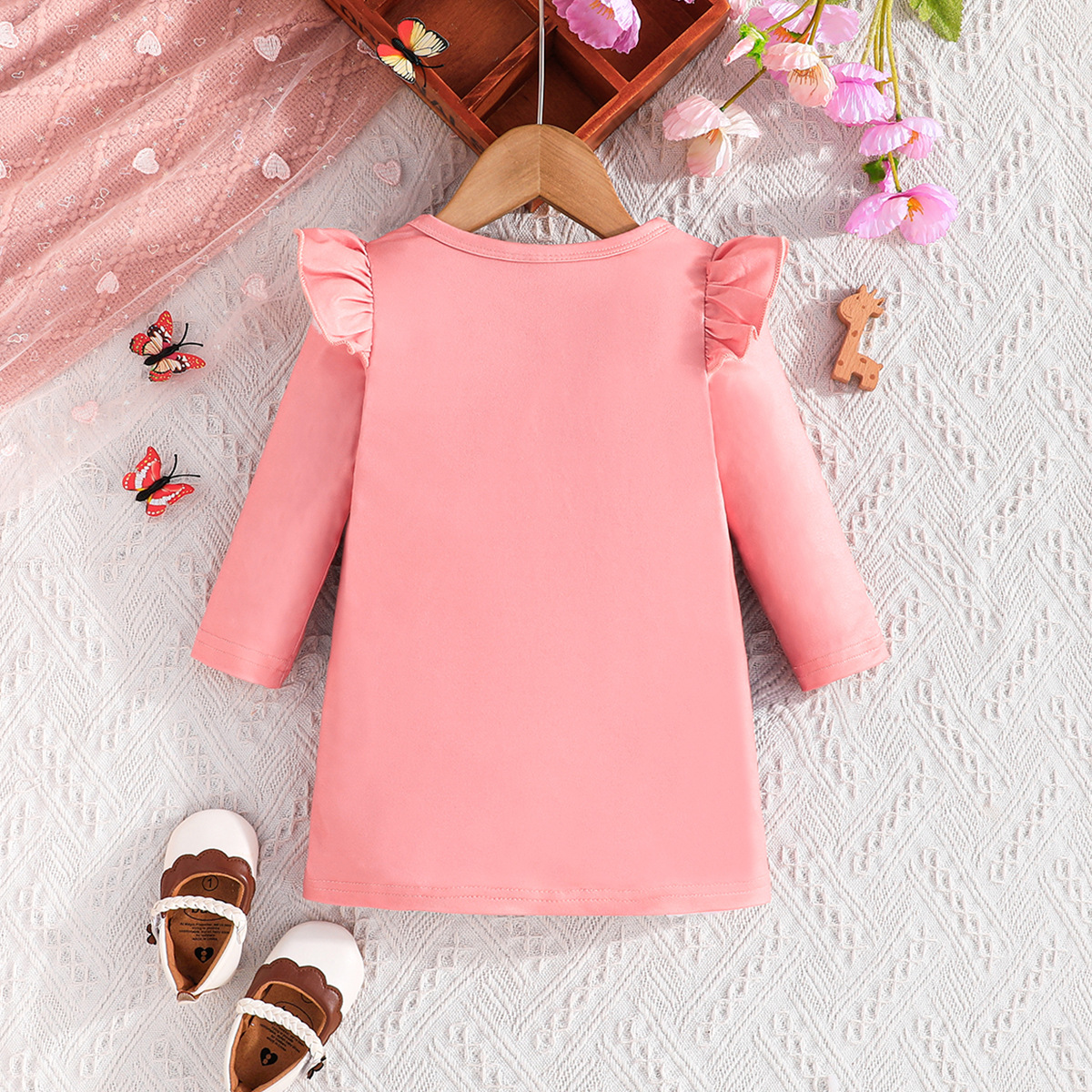 Jesenska obleka z žirafnim potiskom za deklice INS 2024_voghion.com