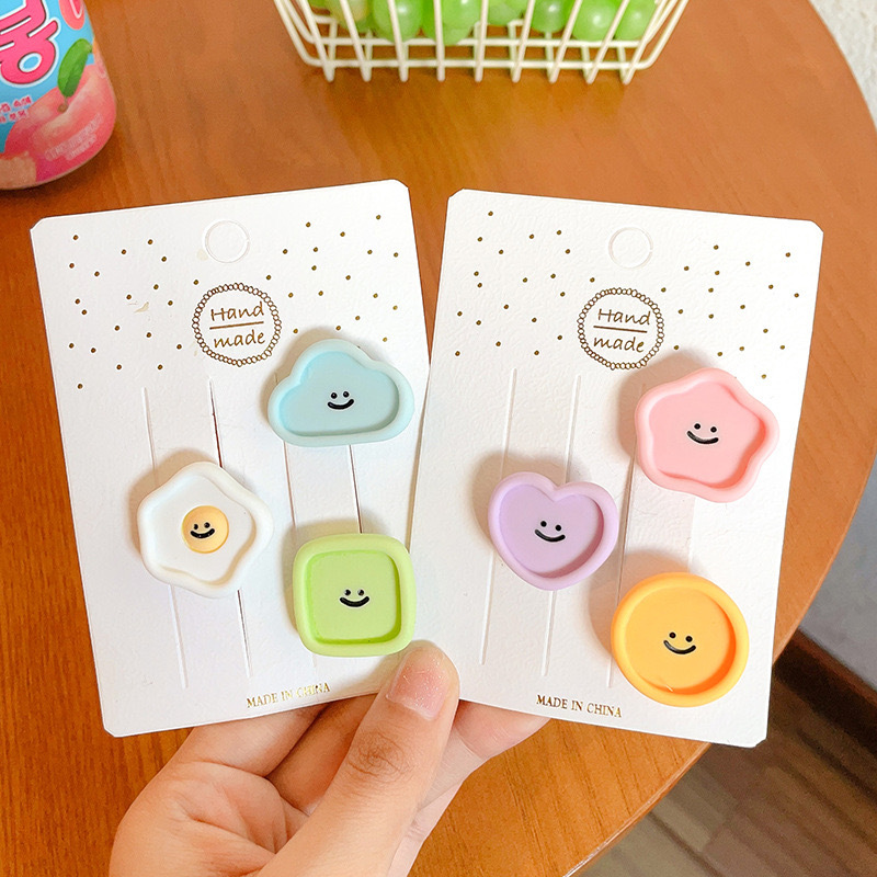 Nueva cara sonriente geométrica nube placa resina DIY accesorios crema pegamento accesorios para el cabello teléfono móvil Shell materiales hechos a mano al por mayor
