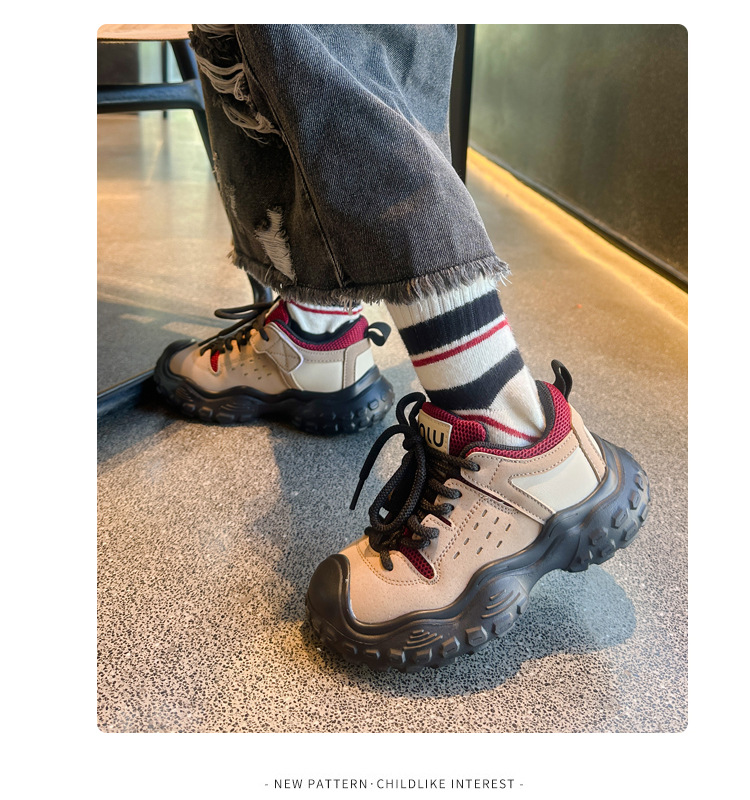 Jungen 2024 Frühling und Herbst Bergsteigen Weiche Sohlen Anti-Rutsch Weibliche Baby Sport Mode Kinder Casual Single_voghion.com