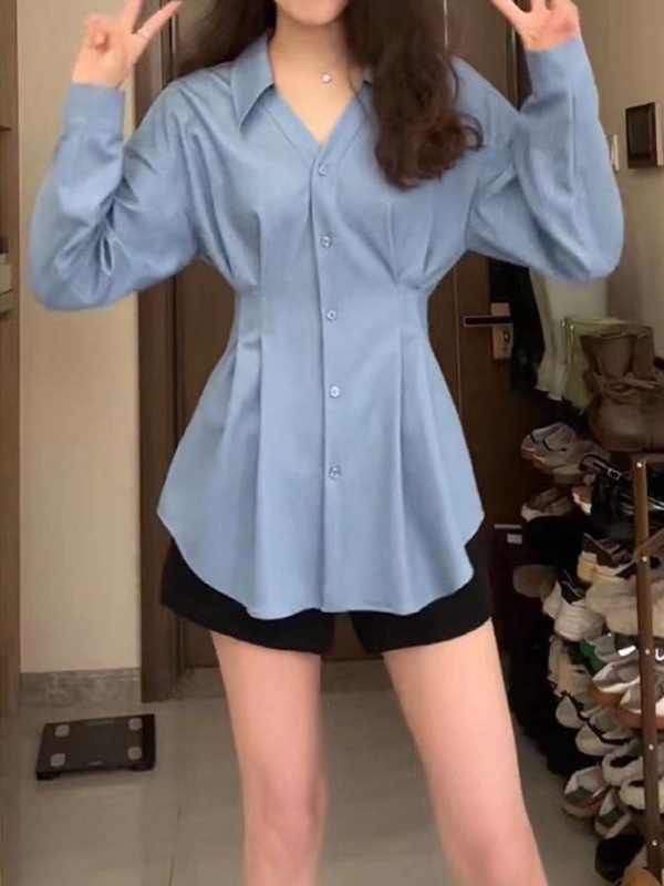 大きいサイズの婦人服の太ったmmのデザイン感は襟をひっくり返して腰のしわの長袖のシャツの女性の秋の気質を収めます。|undefined