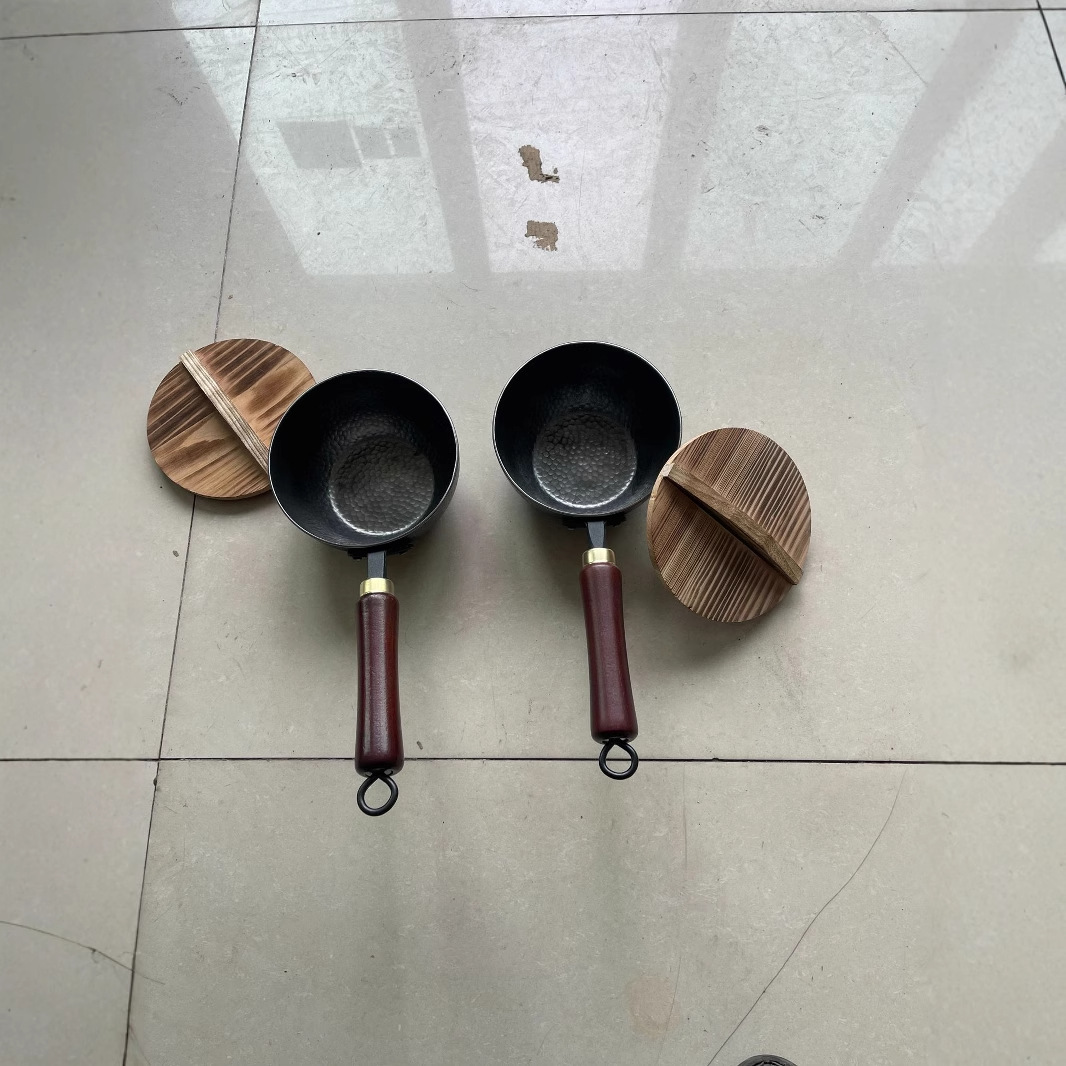 章丘手打小奶锅 家用迷你小铁锅带锅盖 无涂层不粘锅少油烟通用型