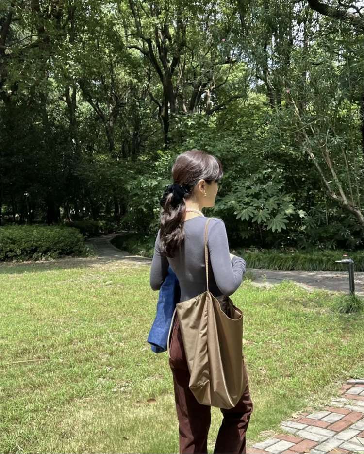 Borsa a tracolla da donna di grande capacità The/Row Nylon Bucket Nuova borsa a tracolla piccola e semplice per pendolari_voghion.com