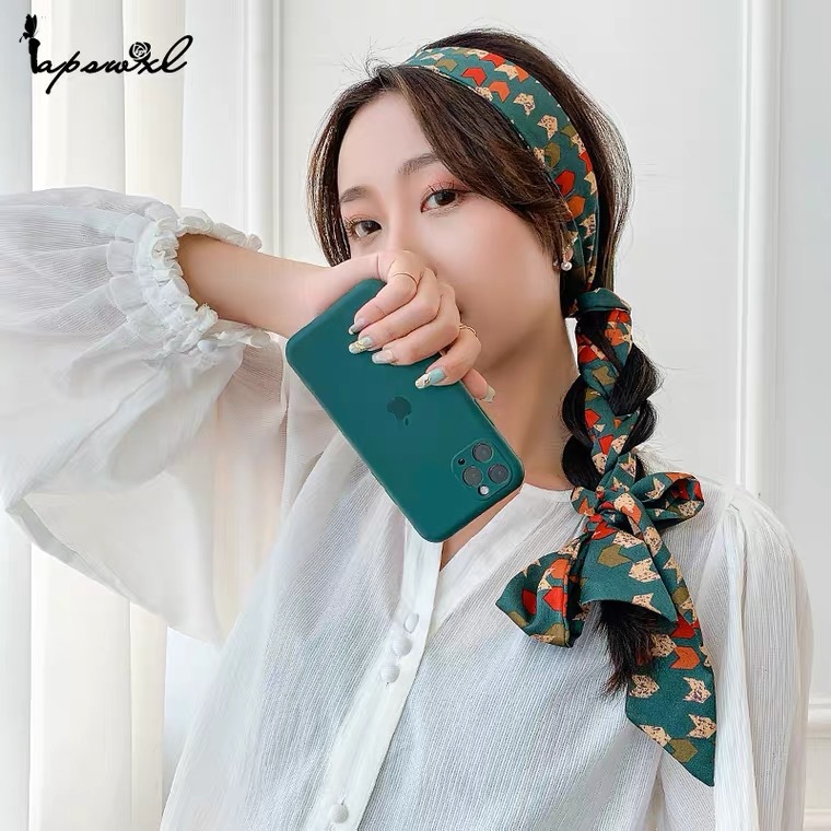 만화 다채로운 녹색 사향 고양이