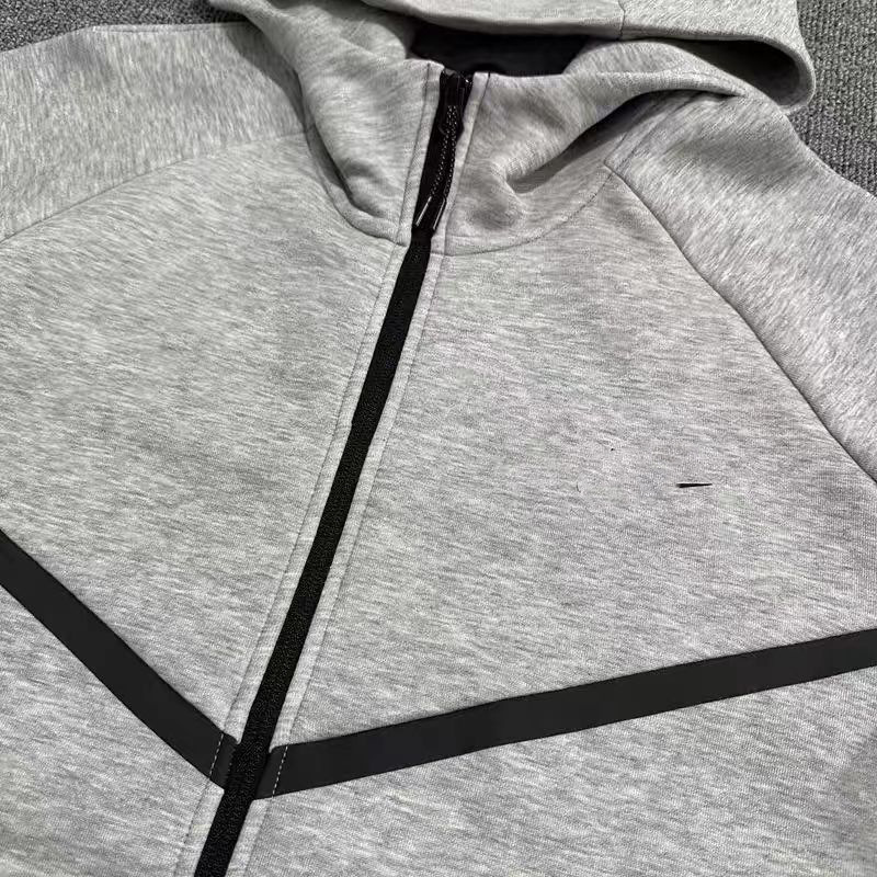 2025 primavera y otoño delgada chaqueta de moda hombre y mujer bordado de punto pareja set de comercio exterior chaqueta deportiva de algodón pesado