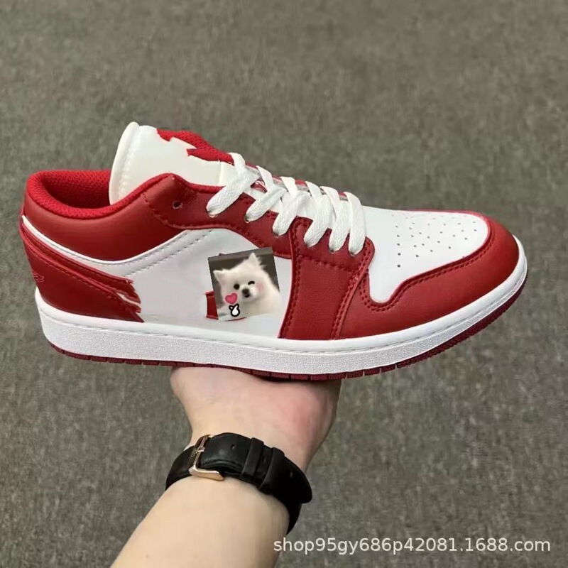 Putian Skateboard High-Quality Original Aj1 Low-Top Red and White Jd Series Basketball Shoes Retro Sneakers for College Men and Women Putian Skateboard High-Quality Original Aj1 Low-Top Red and White Jd Series Basketball Shoes Retro Sneakers for College Men and Women