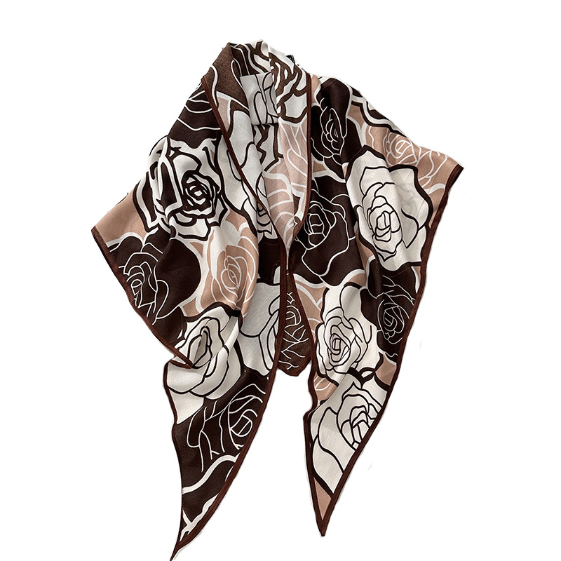 Moda mente regalo de otoño estilo retrógrado toallas de impresión triangular temperamento elegante con rosa impresión chal