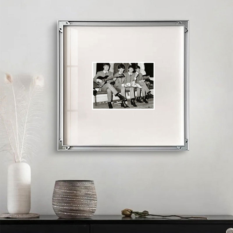 Abstract Line Minimalist Black and White Decorative Painting Modern French Bathroom Hanging Painting Niche Advanced Sense Personality Anti-fitting Painting