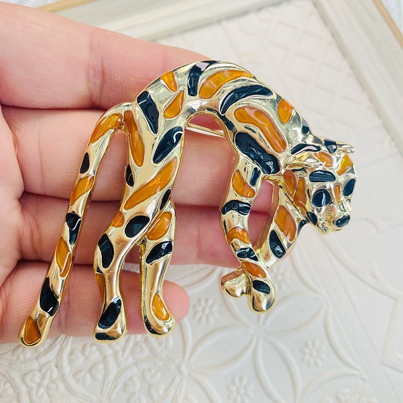 34g Weight Brooches Classification Festival Occasion Alloy Material Leopard Pattern All Seasons Season Women's Gender Enamel Design Basic Style Basic Pin Leopard Alloy Enamel Women's Brooches 2