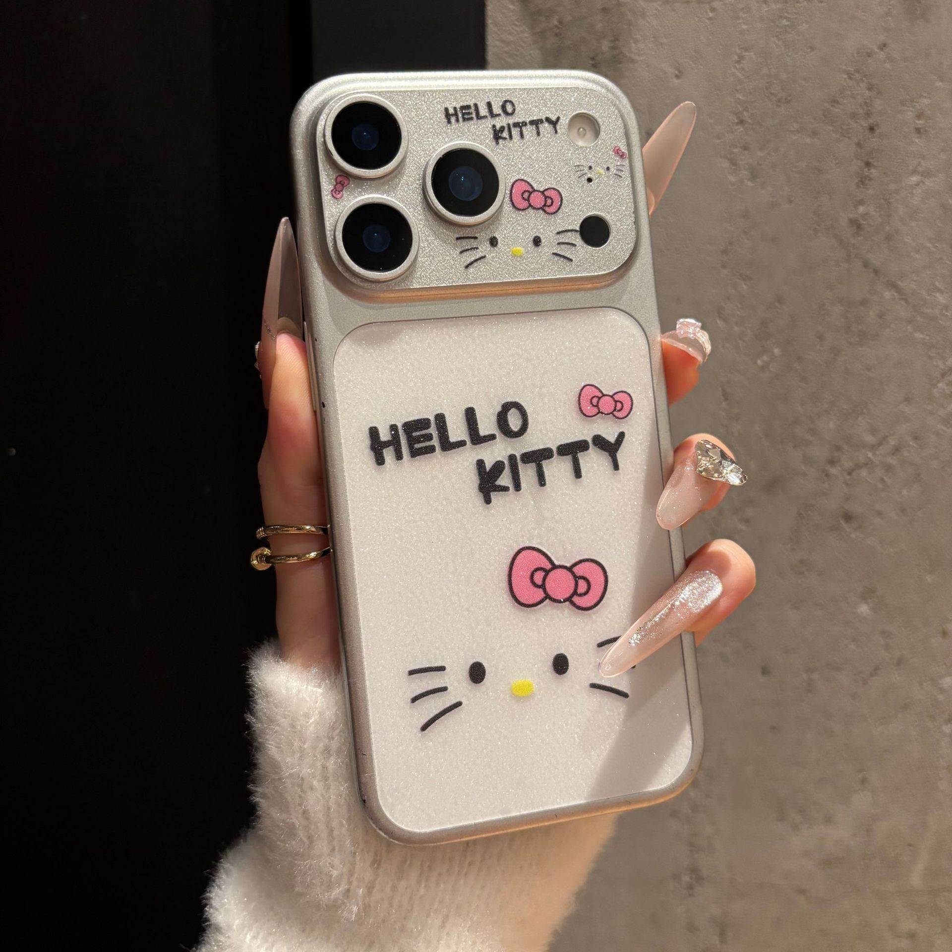 Hollow Lens Back Film Set Suitable for Apple 17Promax Cartoon Glitter Back Film 17Pro Ultra-Thin Color Film