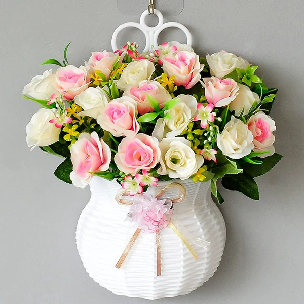Pink sweetheart rose basket