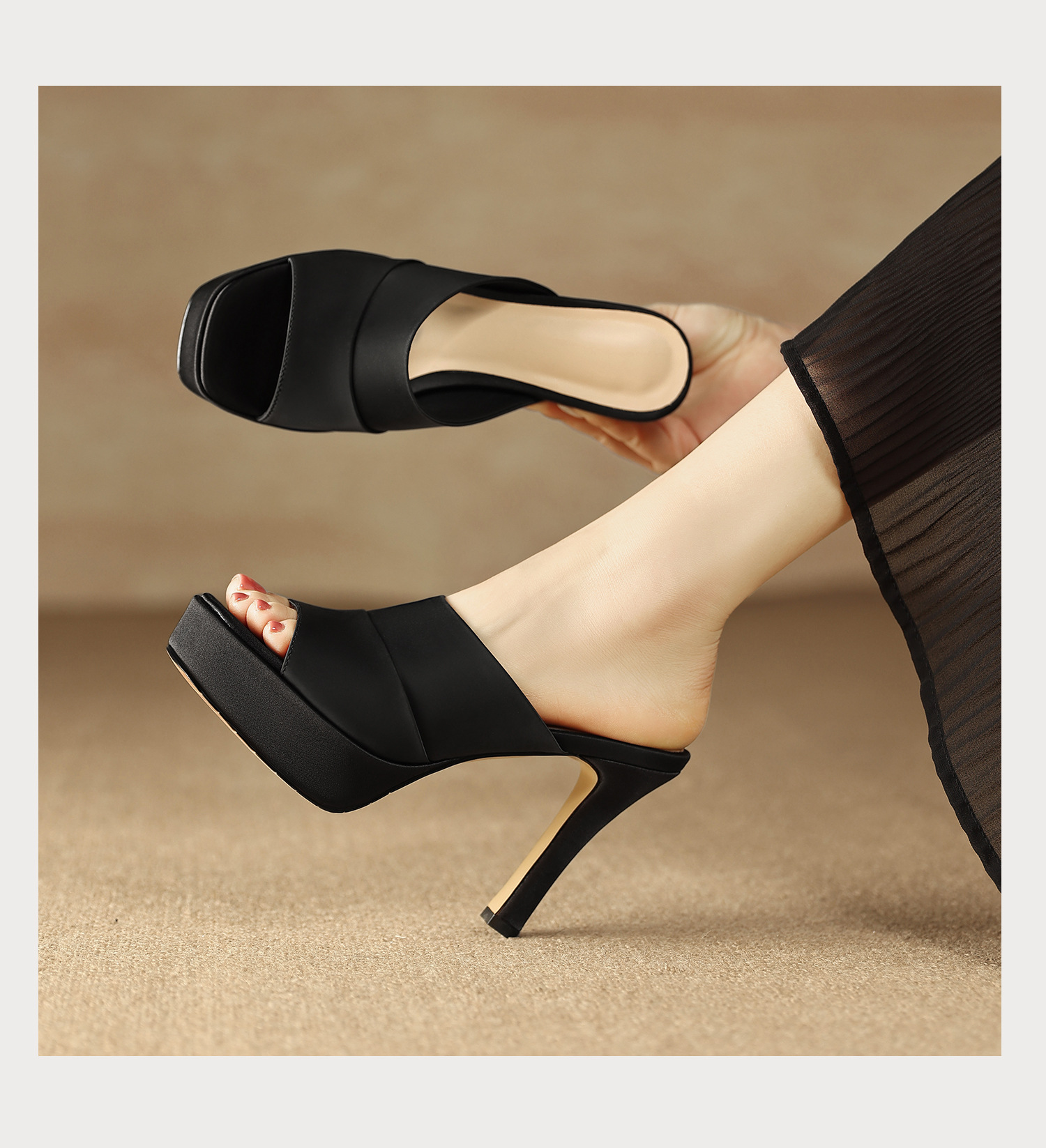 Sandal cao gót nữ quai ngang hở mũi đế platform gót nhọn 9 cm — màu đen, bạc chi tiết 18