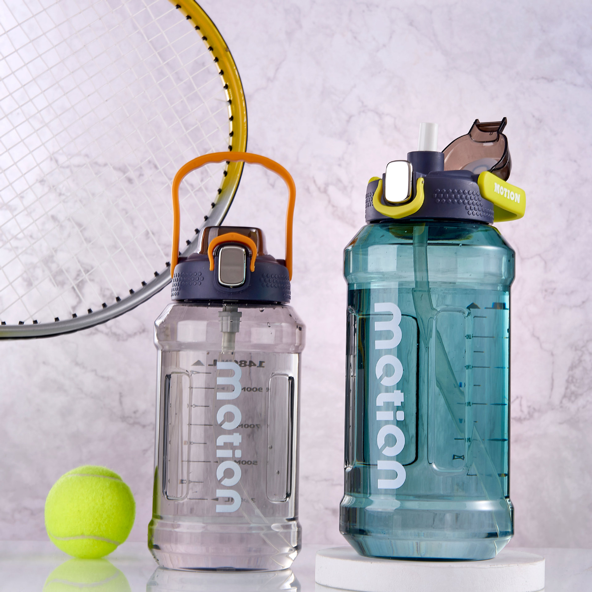Botella de agua deportiva de verano para fitness, taza para beber de gran capacidad, contenedor de agua portátil para exteriores resistente a altas temperaturas, oferta especial.