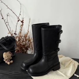 女式休闲单鞋;运动休闲鞋;女式时装单鞋