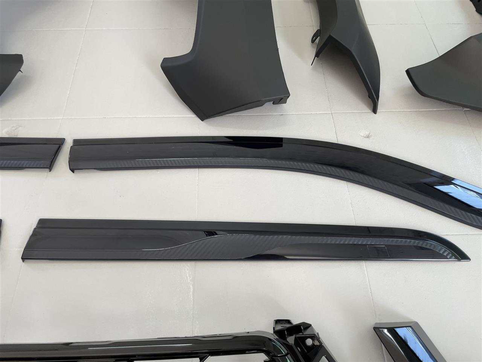 2016-2020 Hyurax Herux Modified 2023 GR Surrounded Car Modification Parts