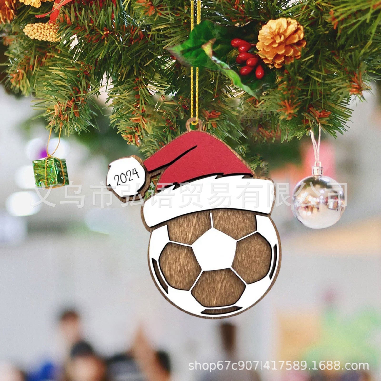 Nuevos productos transfronterizos 2024 decoración de pelota deportiva, adornos deportivos de madera colgante de Navidad fútbol baloncesto béisbol voleibol