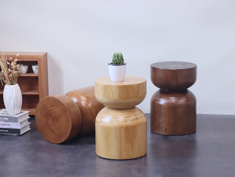 Taburetes de madera de tronco de alojamiento nórdico taburetes de madera maciza taburetes de asiento taburetes de madera maciza