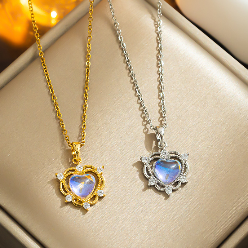10g Weight Artificial Crystal Inlay Material Pendant Necklace Classification 1 Piece Quantity Wholesale Jewelry Elegant Heart Shape Titanium Steel Artificial Crystal Inlay Stainless Steel Necklaces