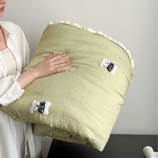 Class A cartoon towel embroidery cotton wrinkled yarn double lace spring and autumn quilt cotton skin-friendly soft single double summer quilt