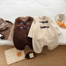 新生婴儿衣服连体衣冬装宝宝羊羔绒无袖抱衣哈衣加厚保暖外出爬服