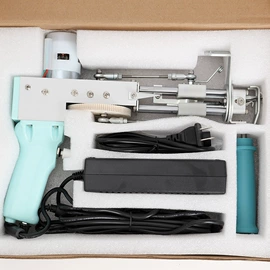 针线缝纫;木质工艺品;缝纫机