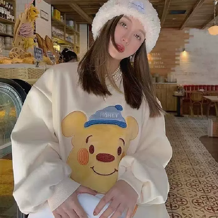 新款秋冬可爱小熊印花加绒卫衣卡通爆款ins简约风气质百搭女装潮