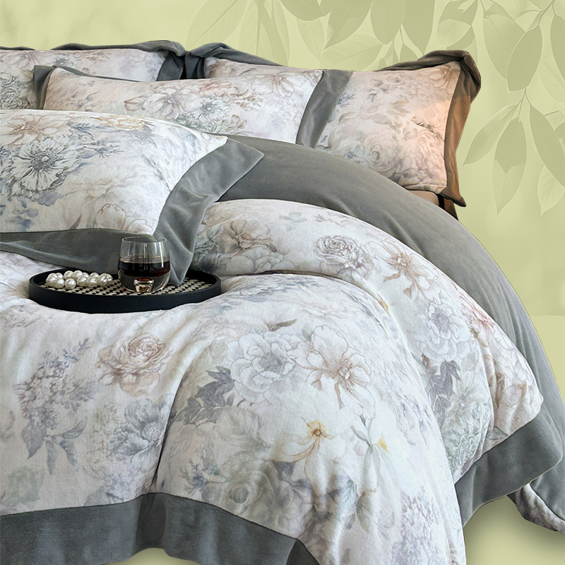 Leche de invierno cama de cuatro piezas conjunto 2025 nuevo engrosado calentamiento sábanas de coral cubierta de cama de tres piezas conjunto de ropa de cama