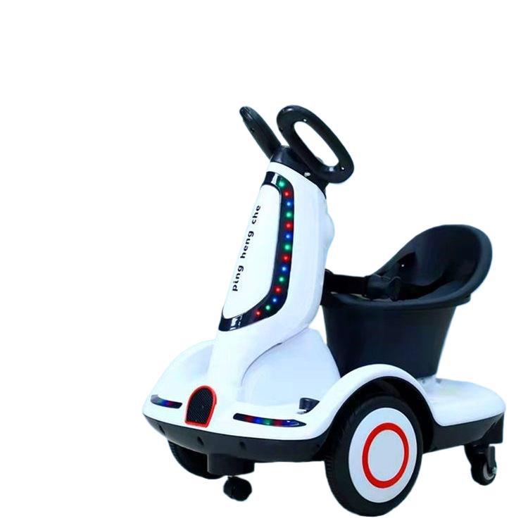 2025 coche eléctrico para niños, coche de juguete para bebés, coche de control remoto de cuatro ruedas para niños, coche de equilibrio a la deriva